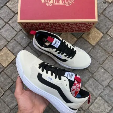 נעלי גברים VANS