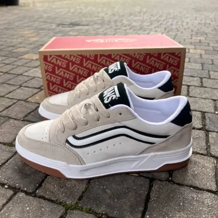 נעלי גברים VANS Hylane